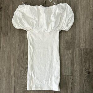 White off the shoulder top #offtheshoulder